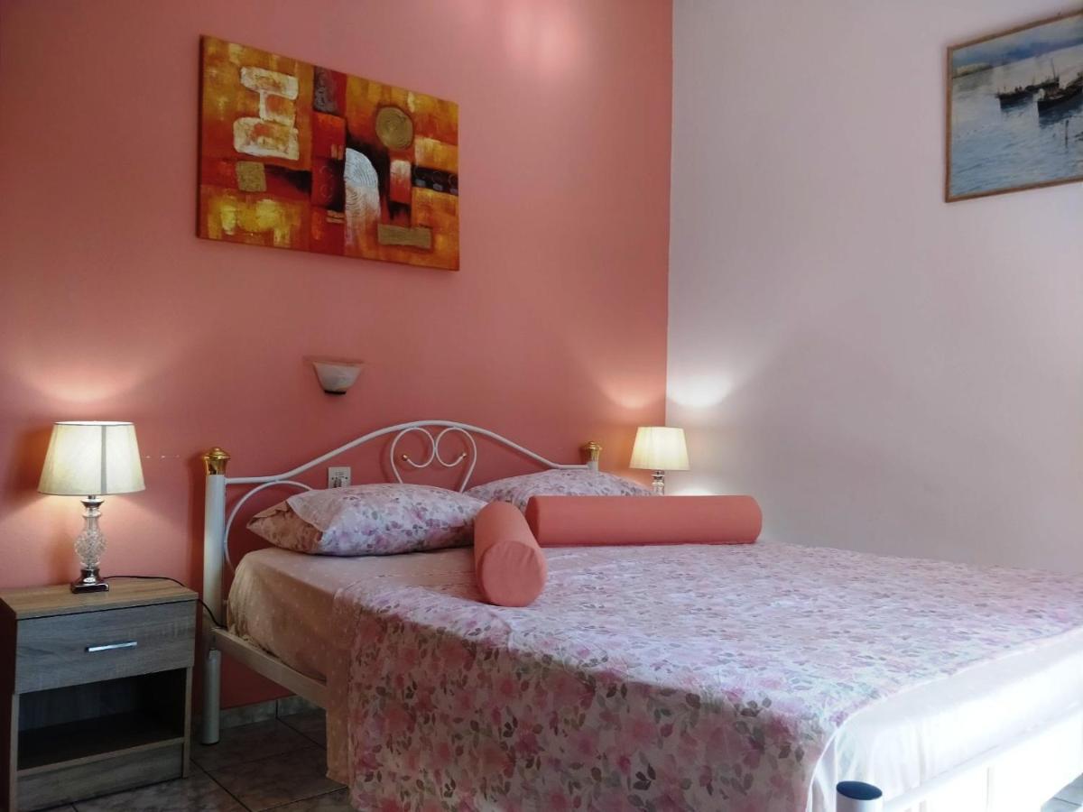 Maria Studios Skiathos Kültér fotó